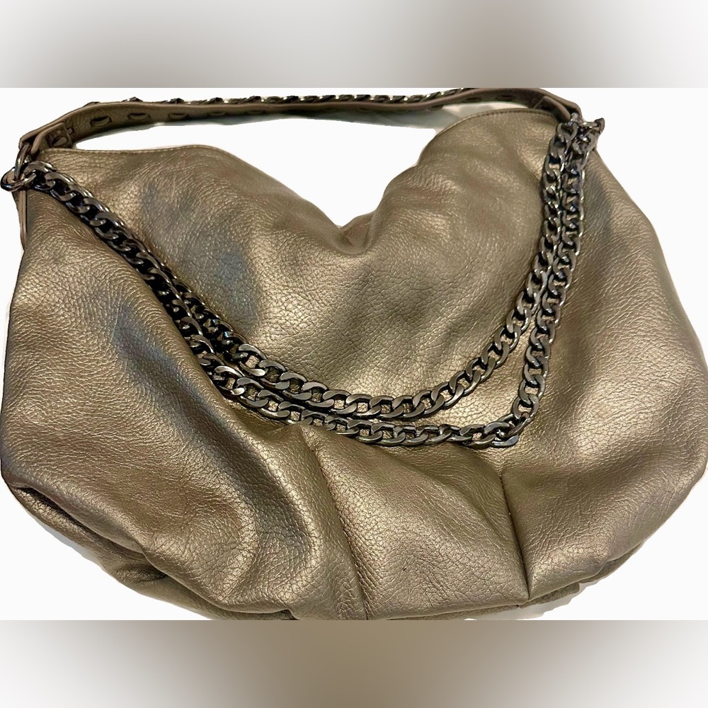 Elegant Metallic Chain Shoulder Bag Mark great condition clean inside